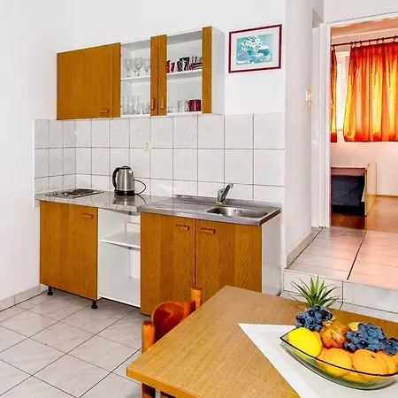 Doris-trpanj * Trpanj